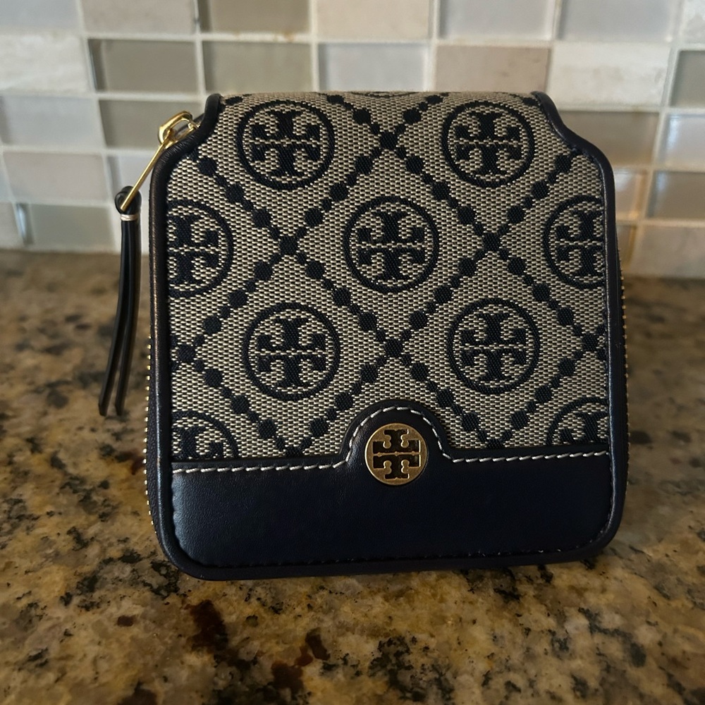Tory Burch Jacquard Wallet